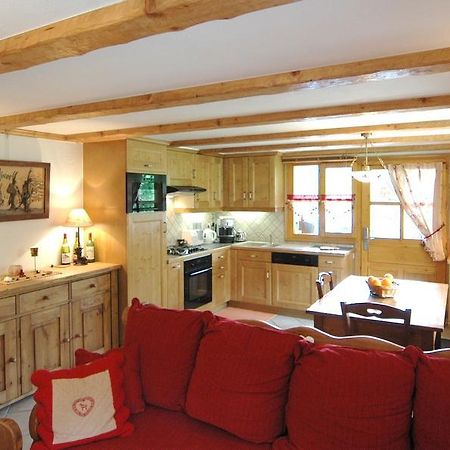 Appart 4 Pers 3 Etoiles Proximite Lac Et Remontees Courchevel Le Praz - Arrayanes Ruang foto