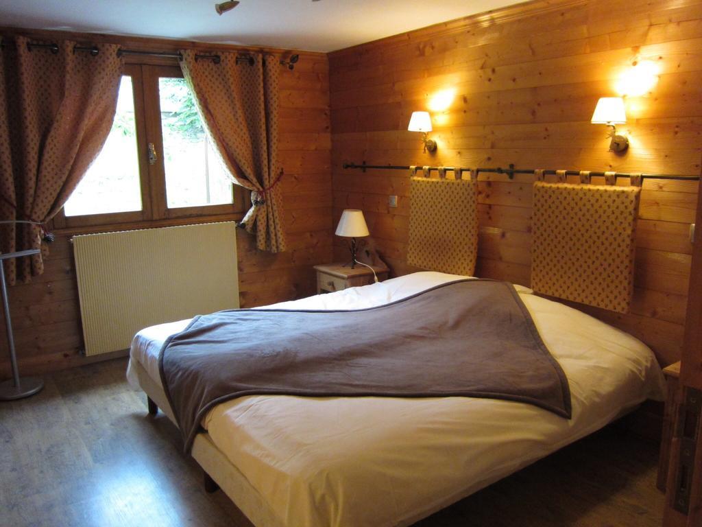 Appart 4 Pers 3 Etoiles Proximite Lac Et Remontees Courchevel Le Praz - Arrayanes Ruang foto